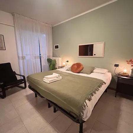 Homestay Accogliente Stanza Privata Con Bagno Privato - Daniele's House San Donato Milanese